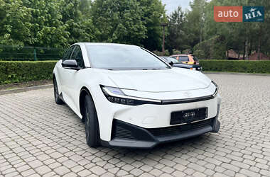 Седан Toyota bZ3 2023 в Луцьку