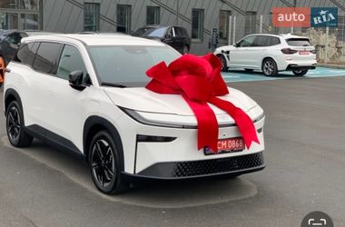 Внедорожник / Кроссовер Toyota bZ3X 2025 в Львове