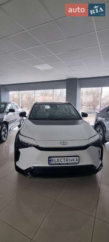 Внедорожник / Кроссовер Toyota bZ4X 2023 в Днепре фото 16 Внедорожник / Кроссовер Toyota bZ4X 2023 в Днепре