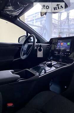 Внедорожник / Кроссовер Toyota bZ4X 2022 в Днепре