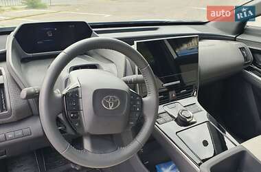 Внедорожник / Кроссовер Toyota bZ4X 2023 в 