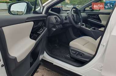Внедорожник / Кроссовер Toyota bZ4X 2023 в 