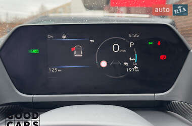Внедорожник / Кроссовер Toyota bZ4X 2022 в 