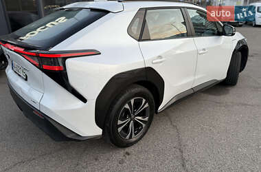 Внедорожник / Кроссовер Toyota bZ4X 2022 в 
