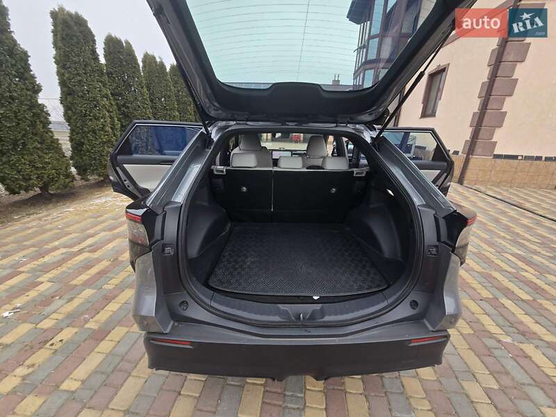 Внедорожник / Кроссовер Toyota bZ4X 2022 в Кропивницком