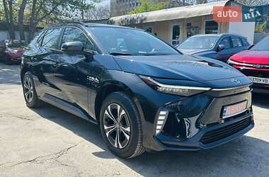 Внедорожник / Кроссовер Toyota bZ4X 2023 в Одессе