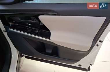 Внедорожник / Кроссовер Toyota bZ4X 2023 в 