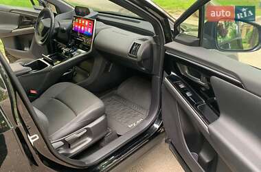 Внедорожник / Кроссовер Toyota bZ4X 2023 в 