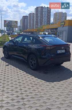 Позашляховик / Кросовер Toyota bZ4X 2023 в 