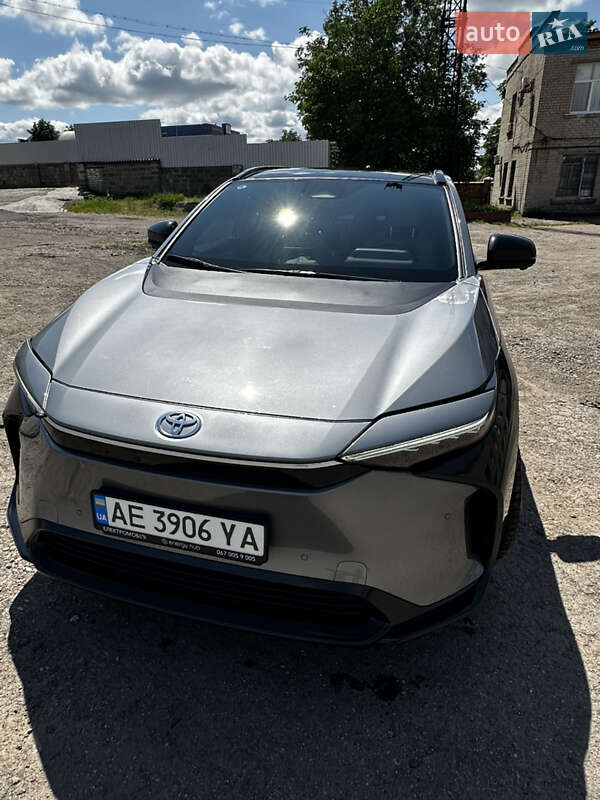 Внедорожник / Кроссовер Toyota bZ4X 2023 в Верхнеднепровске