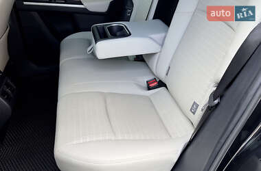 Внедорожник / Кроссовер Toyota bZ4X 2022 в 