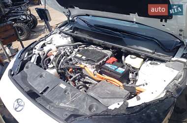 Внедорожник / Кроссовер Toyota bZ4X 2023 в 