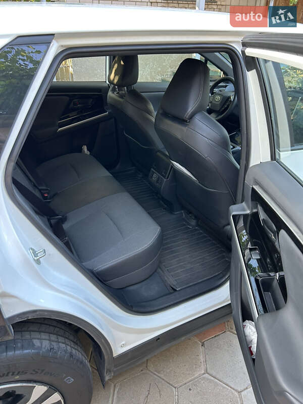 Внедорожник / Кроссовер Toyota bZ4X 2022 в Одессе