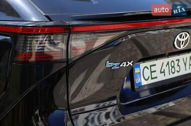 Внедорожник / Кроссовер Toyota bZ4X 2023 в 