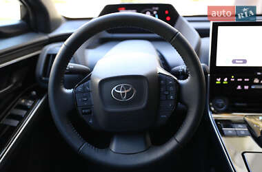Внедорожник / Кроссовер Toyota bZ4X 2023 в 