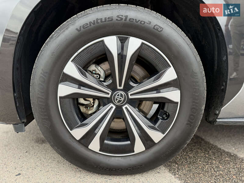 Позашляховик / Кросовер Toyota bZ4X 2023 в Черкасах