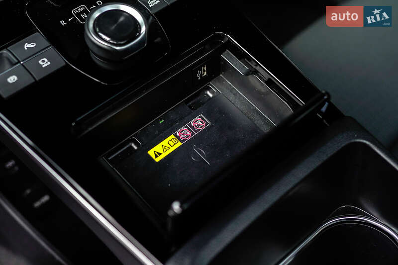 Внедорожник / Кроссовер Toyota bZ4X 2023 в Львове