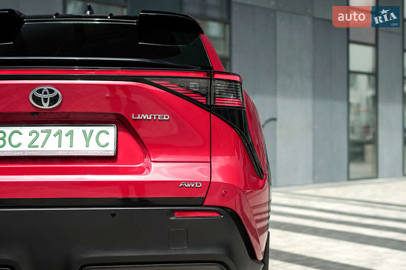 Внедорожник / Кроссовер Toyota bZ4X 2023 в Львове