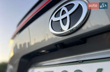 Внедорожник / Кроссовер Toyota bZ4X 2023 в 