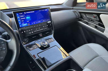 Внедорожник / Кроссовер Toyota bZ4X 2023 в 