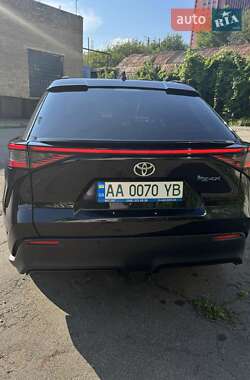 Внедорожник / Кроссовер Toyota bZ4X 2023 в 