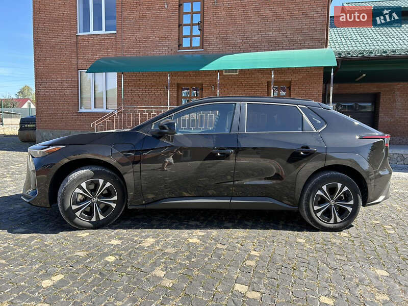 Внедорожник / Кроссовер Toyota bZ4X 2022 в Дунаевцах фото 4 Внедорожник / Кроссовер Toyota bZ4X 2022 в Дунаевцах