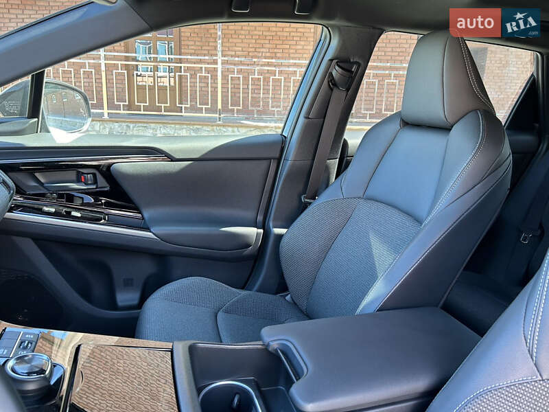 Внедорожник / Кроссовер Toyota bZ4X 2022 в Дунаевцах фото 15 Внедорожник / Кроссовер Toyota bZ4X 2022 в Дунаевцах