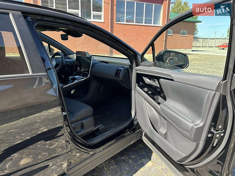 Внедорожник / Кроссовер Toyota bZ4X 2022 в Дунаевцах фото 26 Внедорожник / Кроссовер Toyota bZ4X 2022 в Дунаевцах