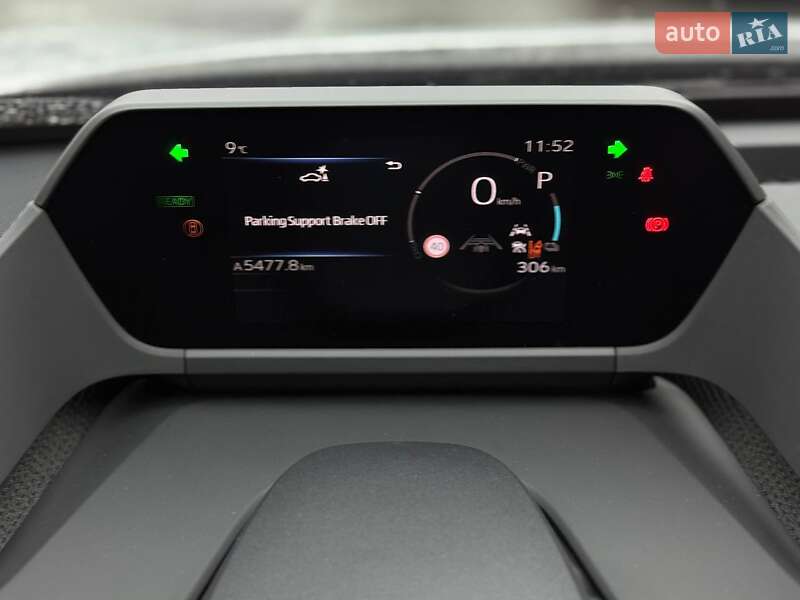 Внедорожник / Кроссовер Toyota bZ4X 2022 в Ровно