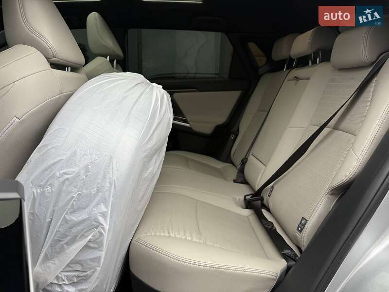 Внедорожник / Кроссовер Toyota bZ4X 2022 в Ровно