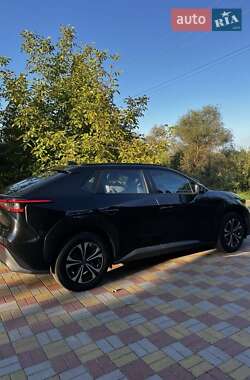 Внедорожник / Кроссовер Toyota bZ4X 2022 в Кременчуге