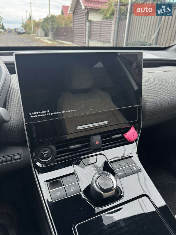 Внедорожник / Кроссовер Toyota bZ4X 2022 в Александрие