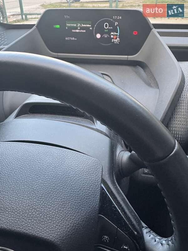 Внедорожник / Кроссовер Toyota bZ4X 2022 в Белой Церкви