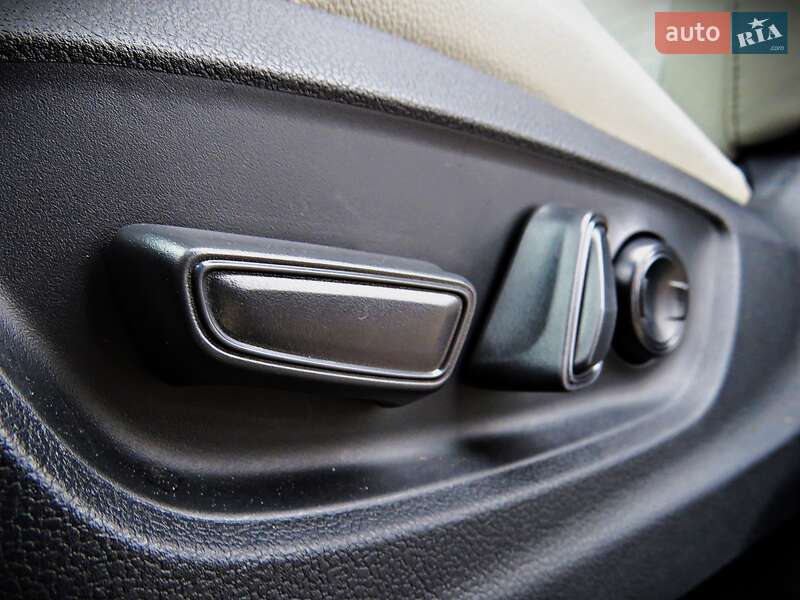 Позашляховик / Кросовер Toyota bZ4X 2023 в Черкасах