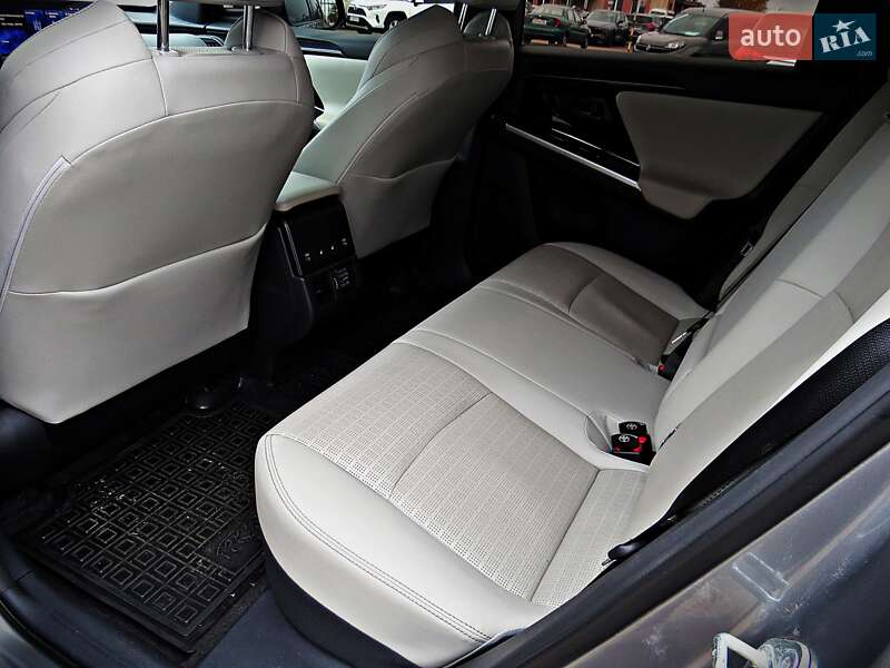 Позашляховик / Кросовер Toyota bZ4X 2023 в Черкасах