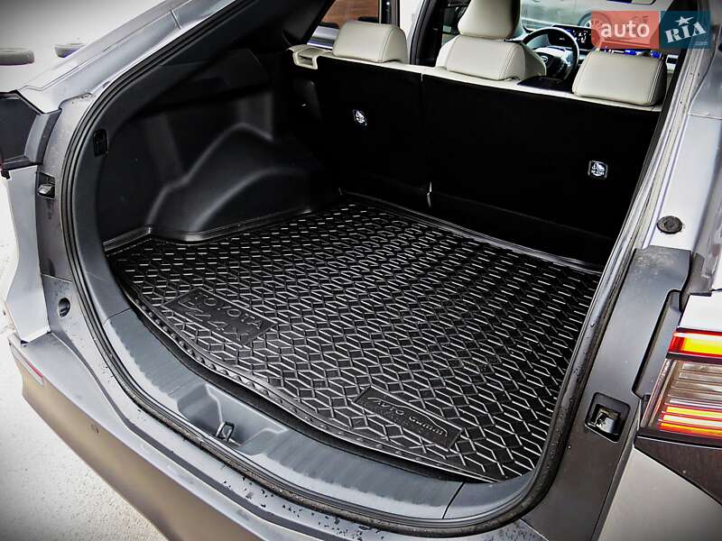 Позашляховик / Кросовер Toyota bZ4X 2023 в Черкасах