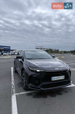 Внедорожник / Кроссовер Toyota bZ4X 2022 в Киеве
