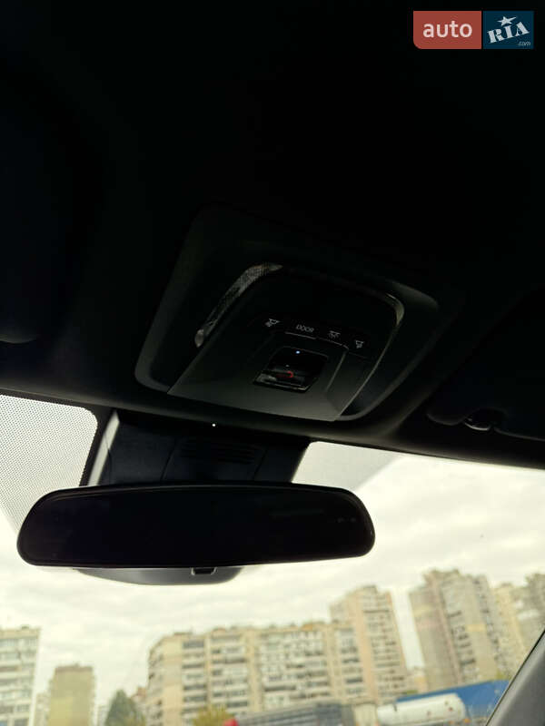 Позашляховик / Кросовер Toyota bZ4X 2022 в Києві фото 28 Позашляховик / Кросовер Toyota bZ4X 2022 в Києві