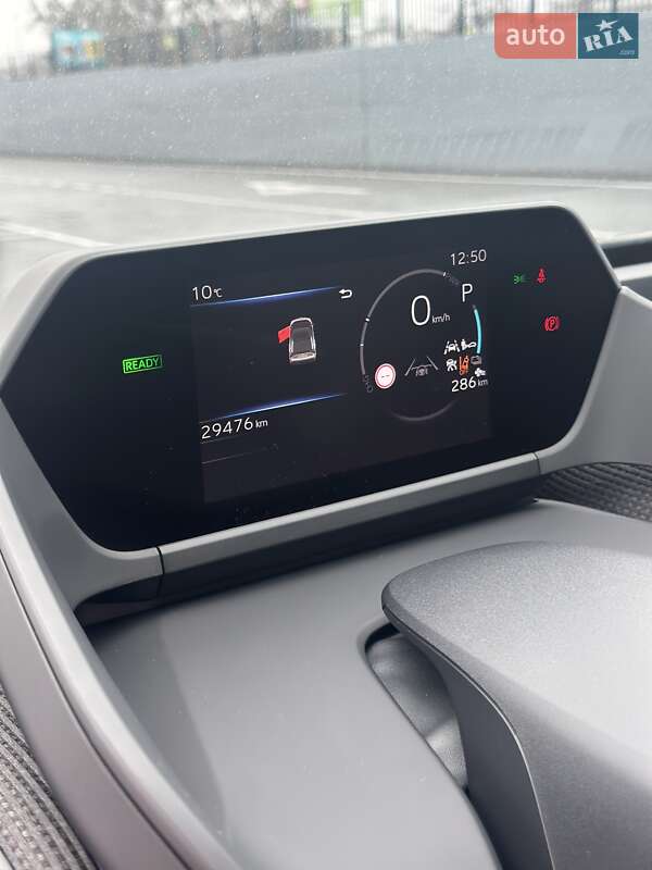 Позашляховик / Кросовер Toyota bZ4X 2022 в Полтаві