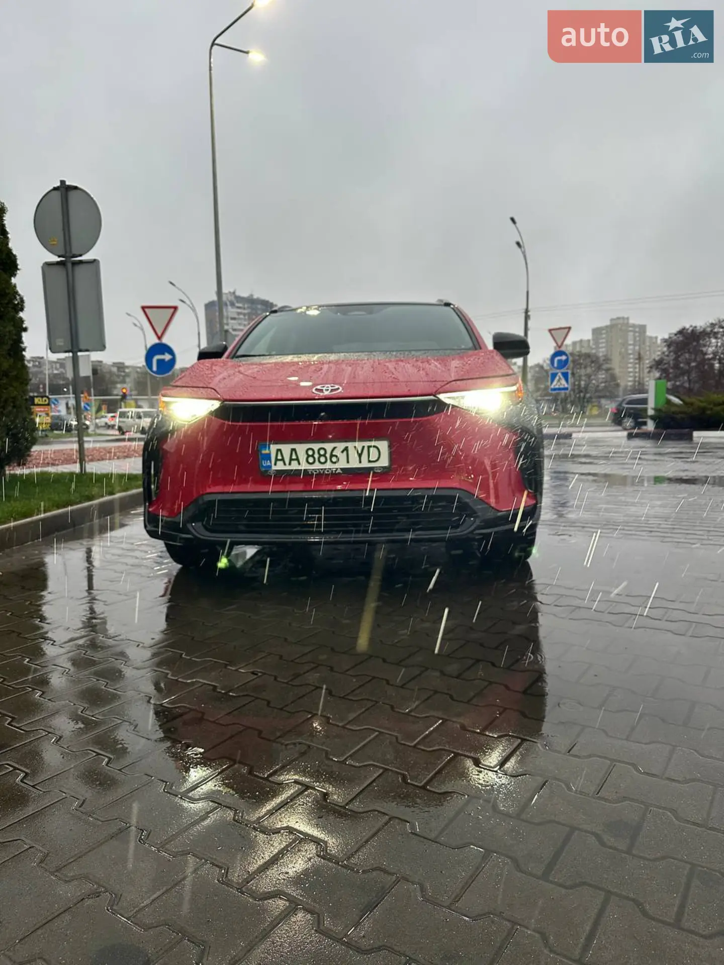 2023 Toyota bZ4X - мініатюра 3