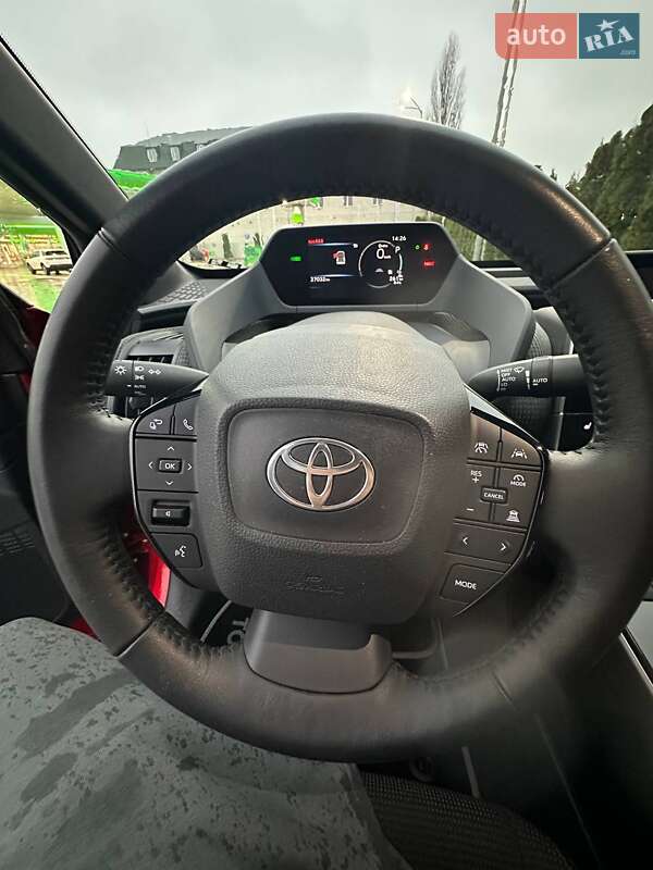 Позашляховик / Кросовер Toyota bZ4X 2023 в Києві