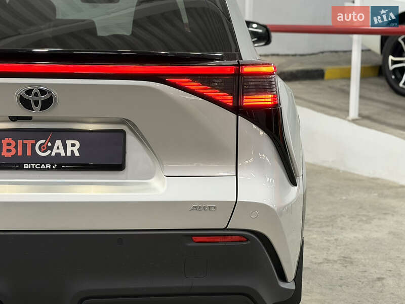 Внедорожник / Кроссовер Toyota bZ4X 2023 в Одессе