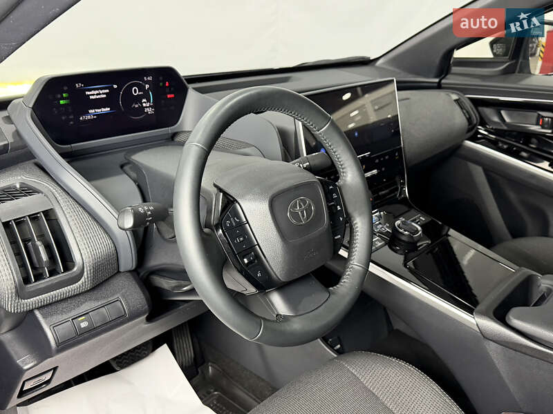 Внедорожник / Кроссовер Toyota bZ4X 2023 в Одессе
