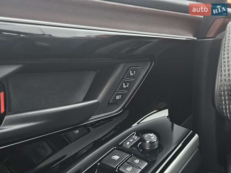 Внедорожник / Кроссовер Toyota bZ4X 2022 в Киеве