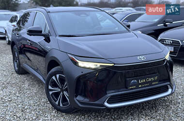 Позашляховик / Кросовер Toyota bZ4X 2023 в Івано-Франківську