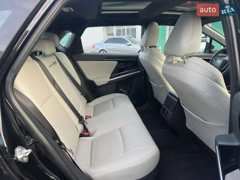 Внедорожник / Кроссовер Toyota bZ4X 2022 в Киеве