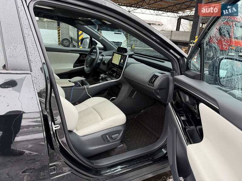 Внедорожник / Кроссовер Toyota bZ4X 2023 в Запорожье