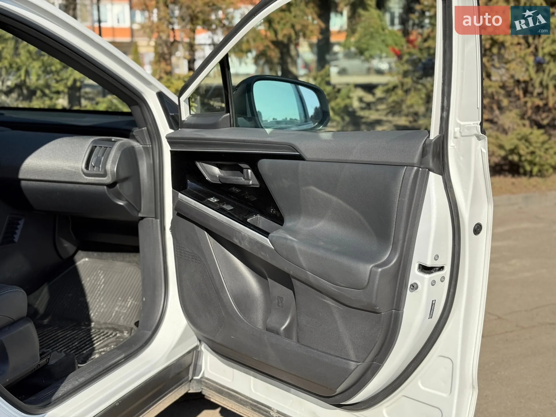 2024 Toyota bZ4X - мініатюра 44