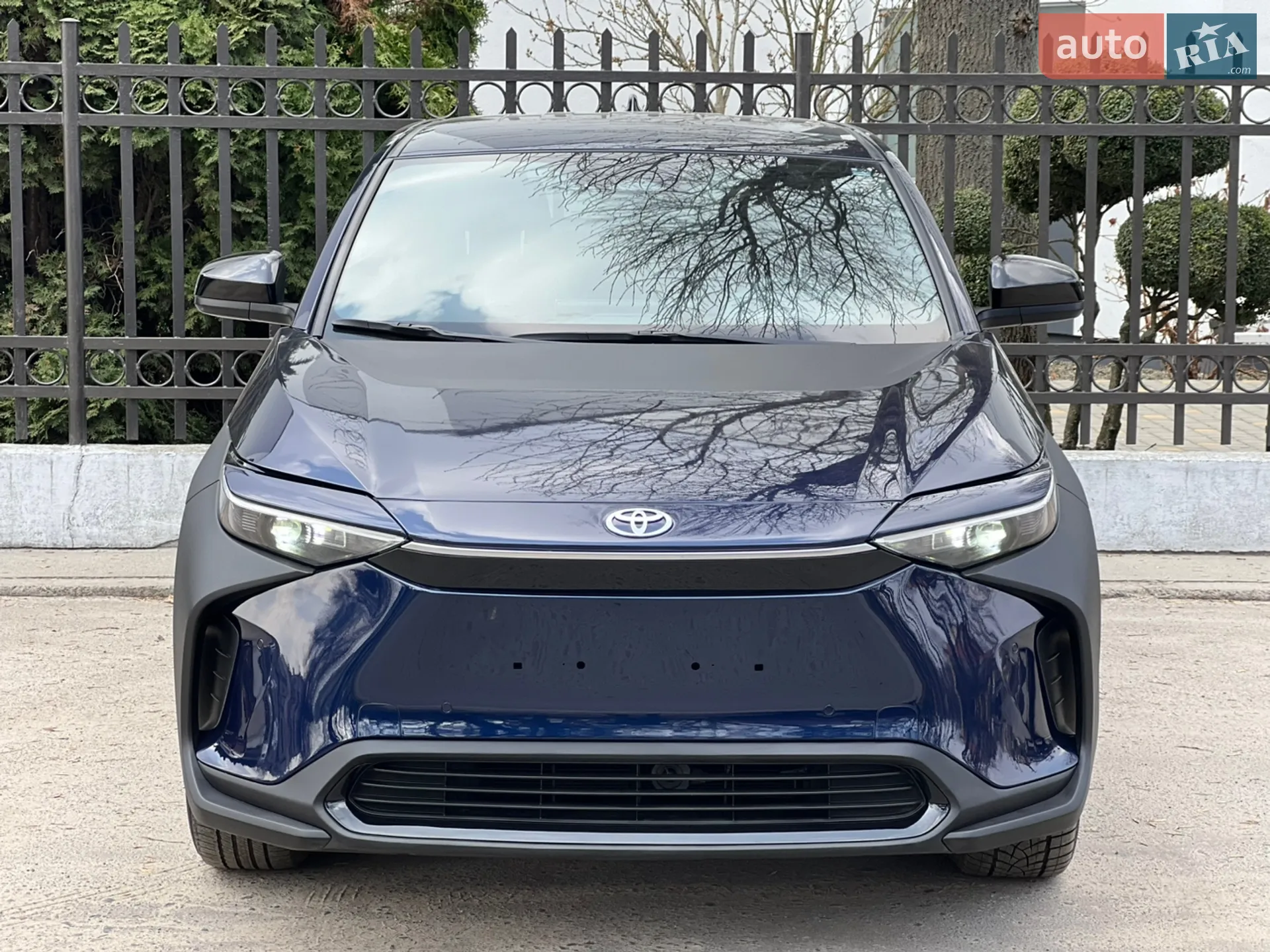 2024 Toyota bZ4X - мініатюра 2