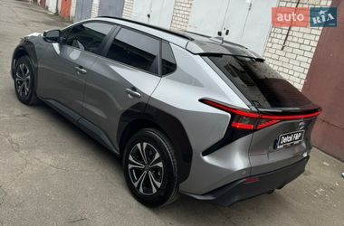 Внедорожник / Кроссовер Toyota bZ4X 2022 в Киеве